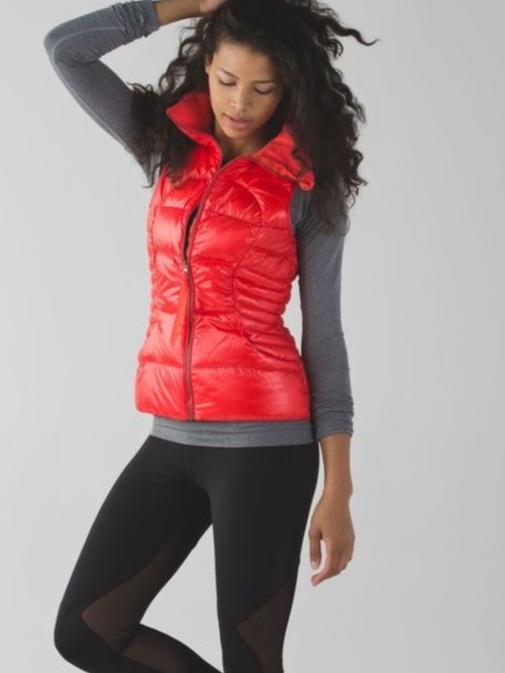 Lululemon Fluffin Awesome Vest - Women Alarming Red